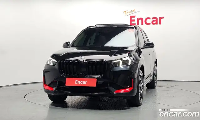 BMW X1 2024 2.0 автомат (гидро), миниатюра 3