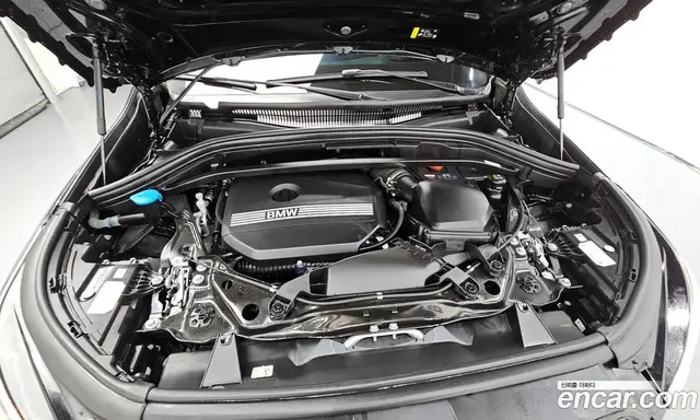 BMW X1 2024 2.0 автомат (гидро), миниатюра 6