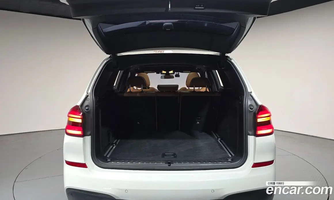 BMW X3 2018 2.0 автомат (гидро), фото 25