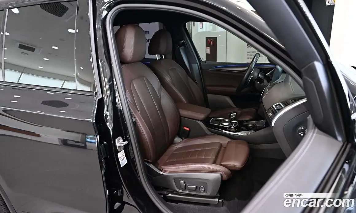 BMW X3 2024 2.0 автомат (гидро), фото 13