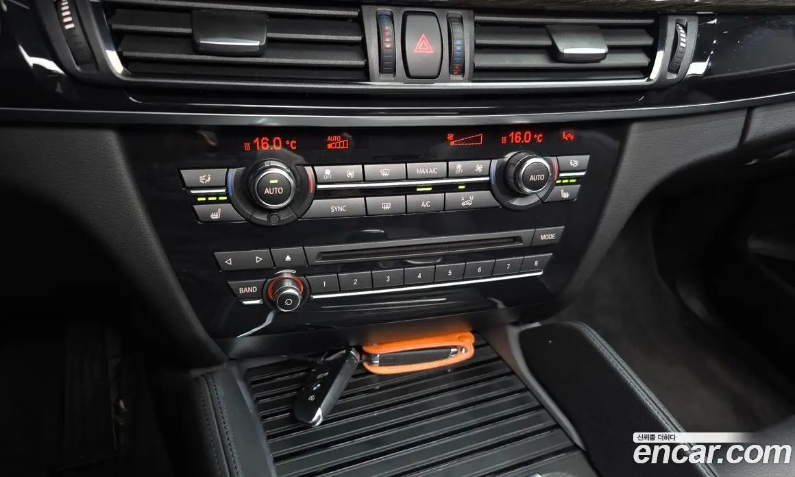 BMW X6 2016 3.0 автомат (гидро), фото 17