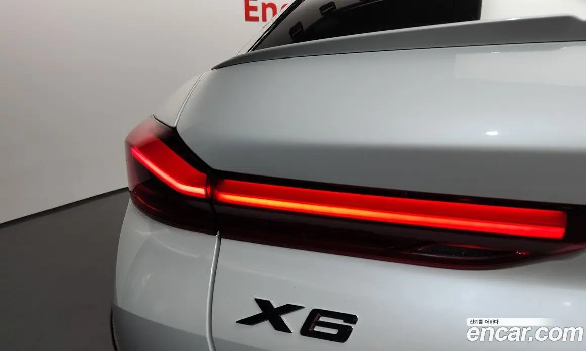 BMW X6 2023 3.0 автомат (гидро), фото 9