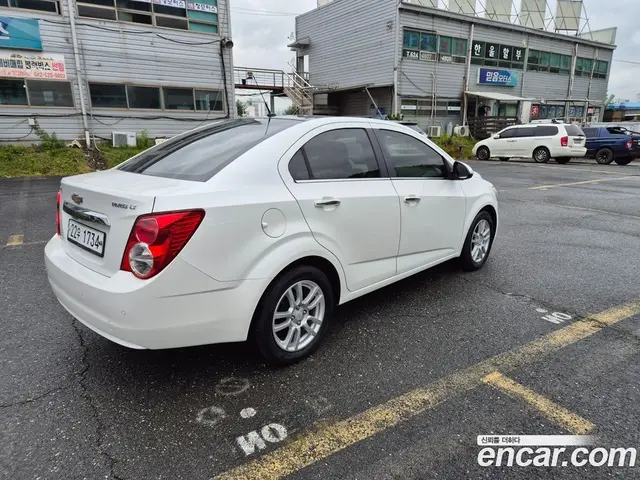 Chevrolet Aveo 2013 1.6 автомат (гидро), миниатюра 2