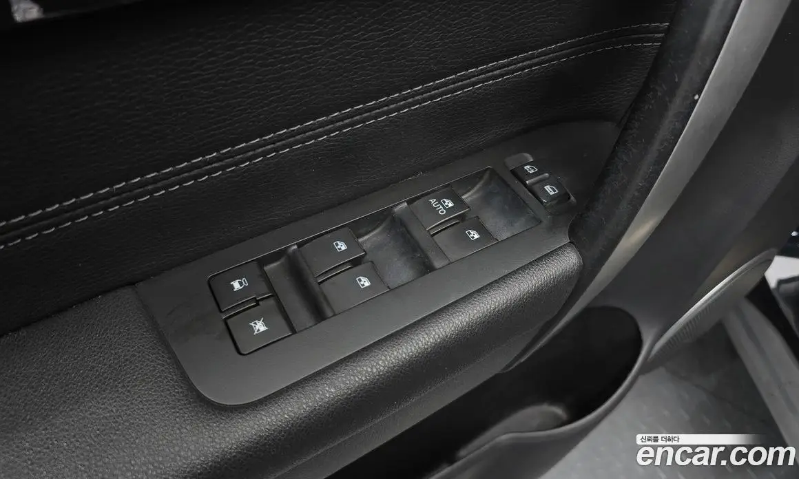Chevrolet Captiva 2013 2.0 автомат (гидро), фото 23