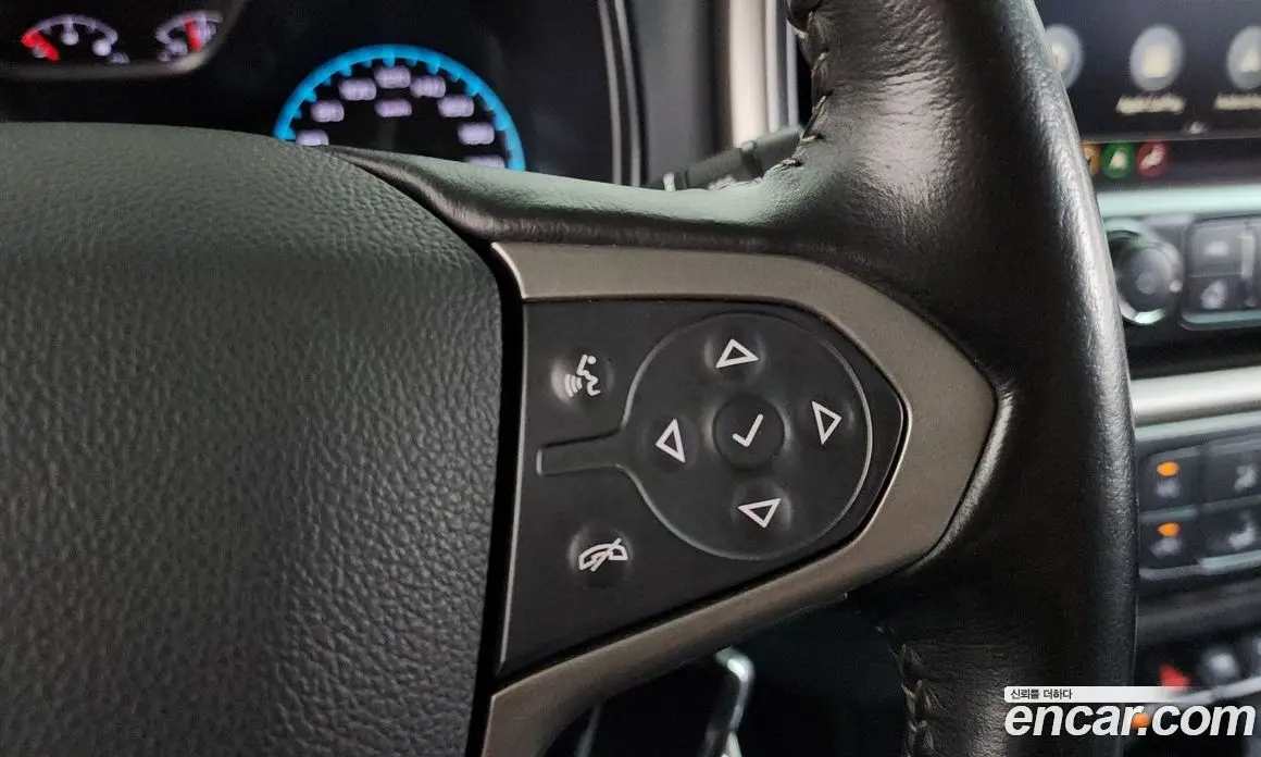 Chevrolet Colorado 2021 3.6 автомат (гидро), фото 21