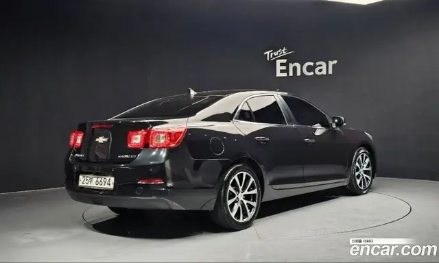 Chevrolet Malibu 2014 2.0 автомат (гидро), миниатюра 2