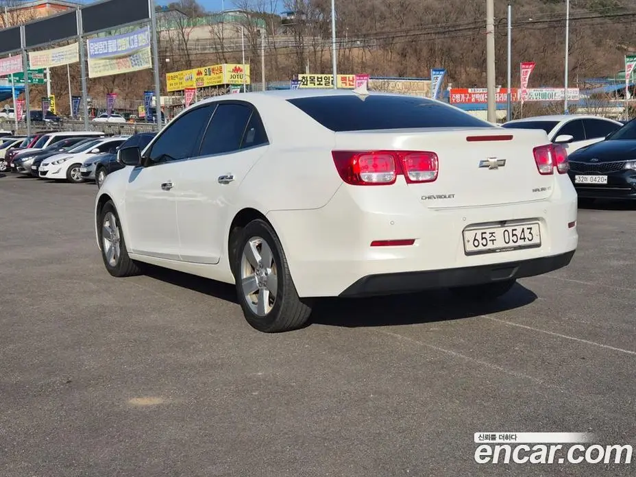 Chevrolet Malibu 2015 2.0 автомат (гидро), фото 5