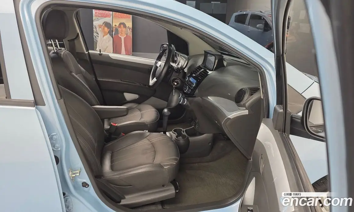 Chevrolet Spark 2014 1.0 автомат (гидро), фото 16