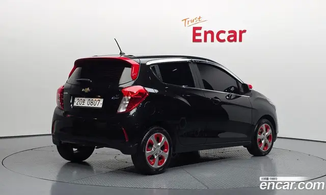 Chevrolet Spark 2016 1.0 автомат (гидро), миниатюра 2