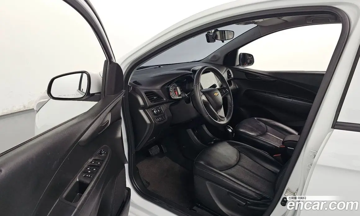 Chevrolet Spark 2016 1.0 автомат (гидро), фото 13