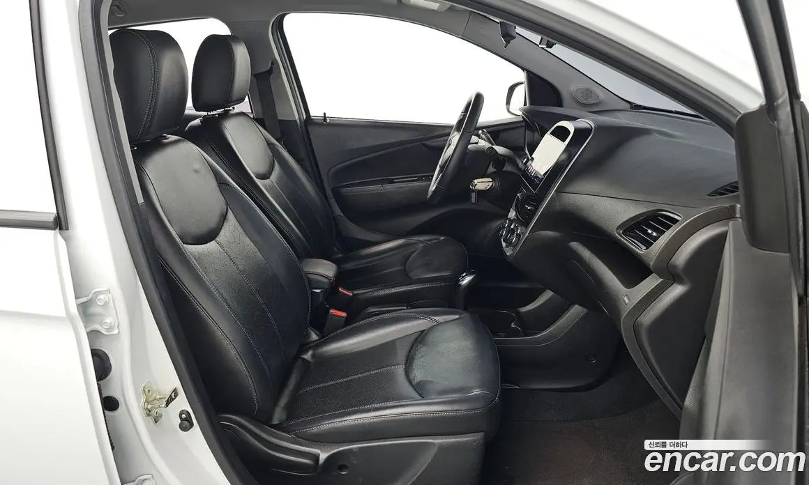 Chevrolet Spark 2016 1.0 автомат (гидро), фото 17
