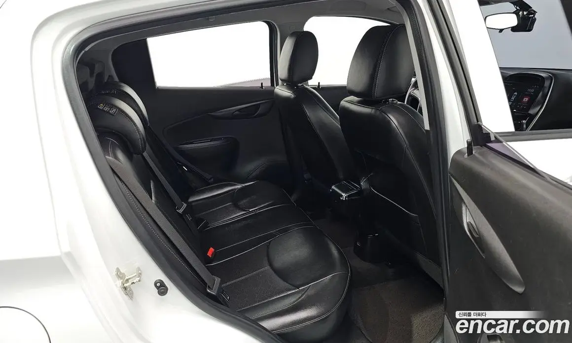 Chevrolet Spark 2016 1.0 автомат (гидро), фото 18