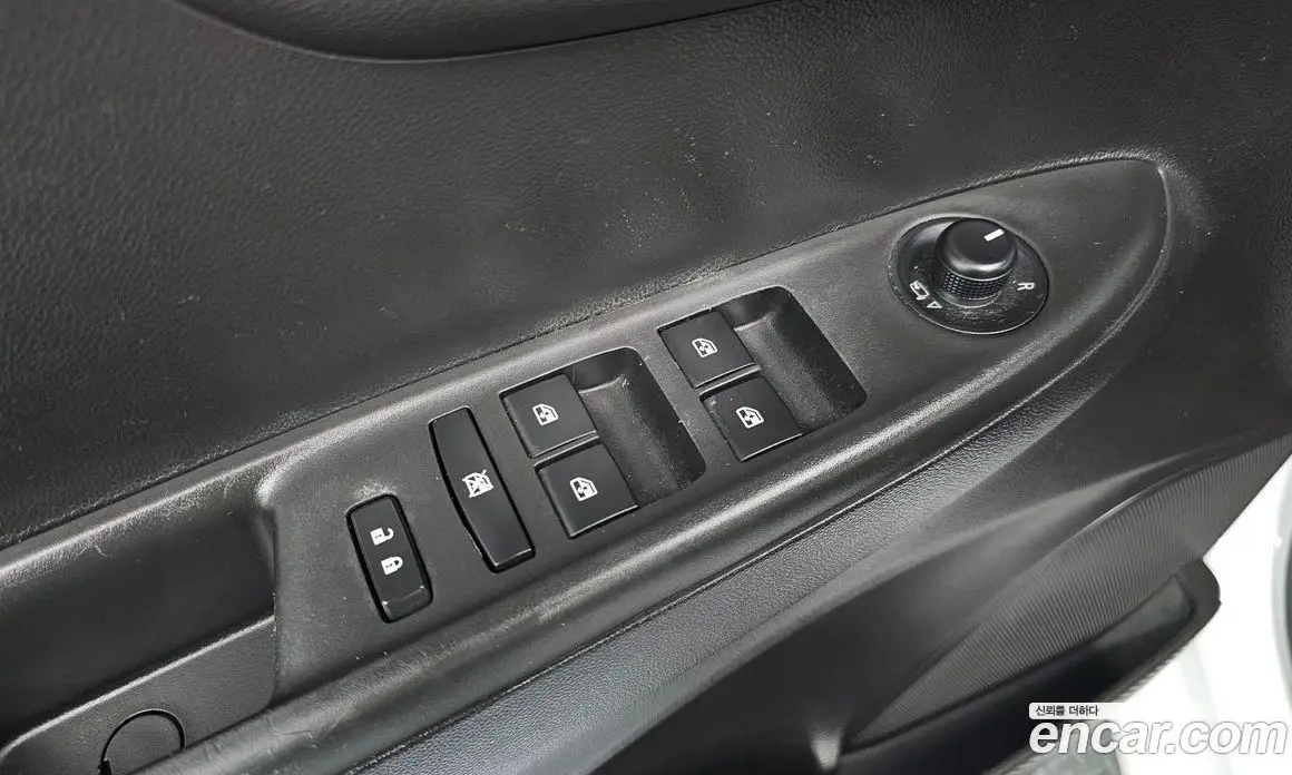 Chevrolet Spark 2016 1.0 автомат (гидро), фото 26