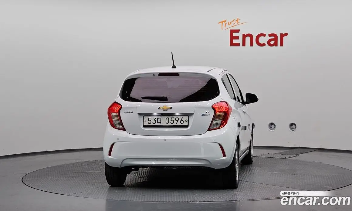 Chevrolet Spark 2016 1.0 автомат (гидро), фото 4