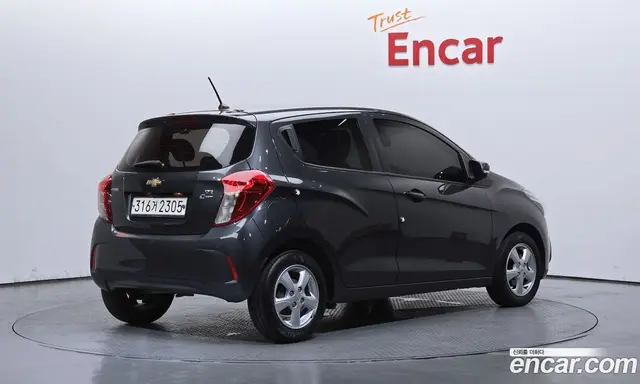Chevrolet Spark 2016 1.0 автомат (гидро), миниатюра 2
