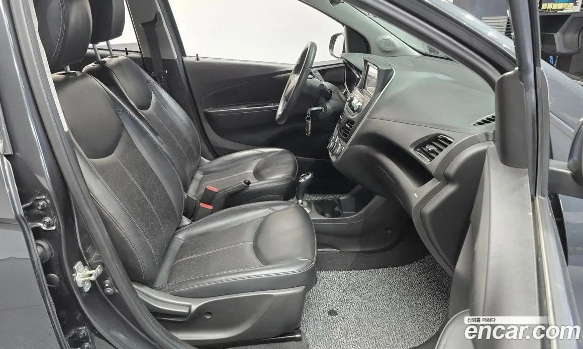 Chevrolet Spark 2016 1.0 автомат (гидро), фото 16