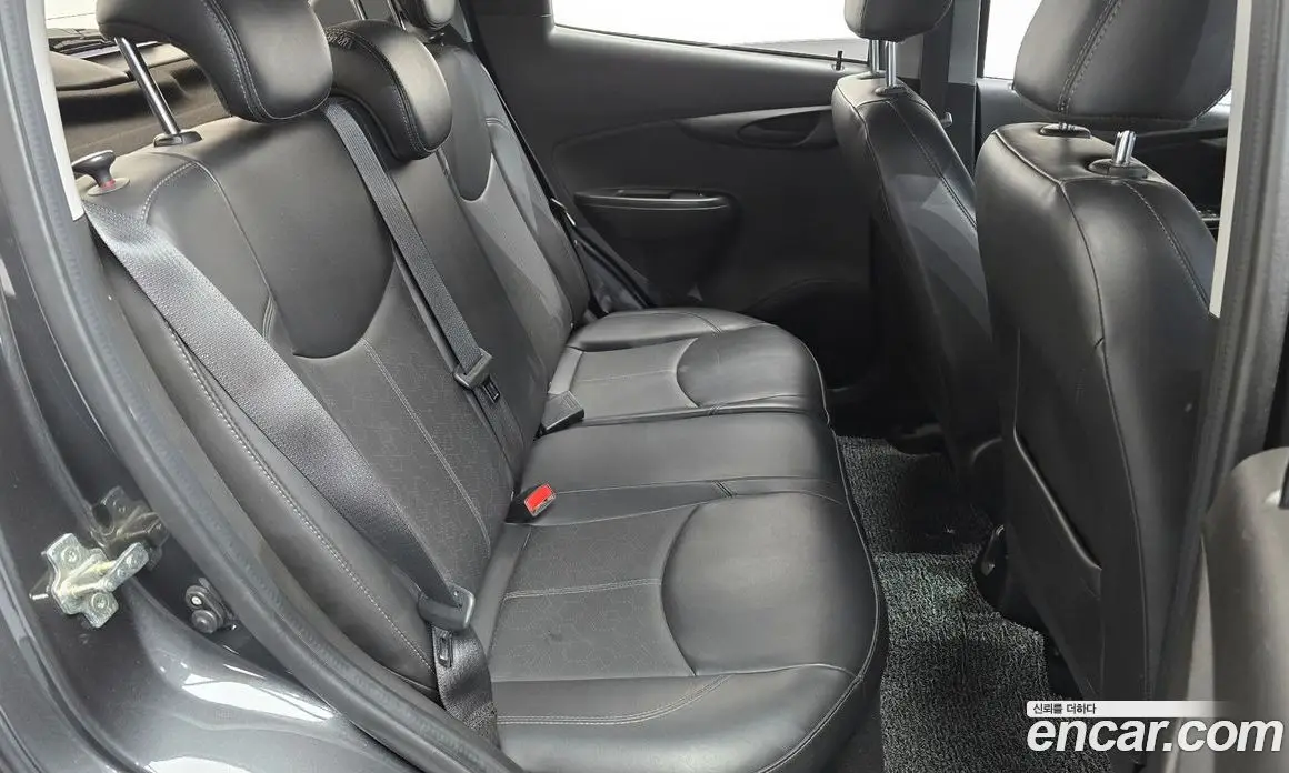 Chevrolet Spark 2016 1.0 автомат (гидро), фото 17