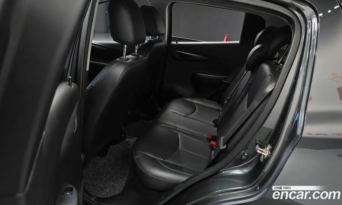 Chevrolet Spark 2016 1.0 автомат (гидро), фото 18