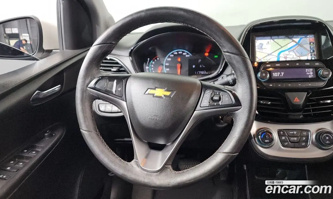 Chevrolet Spark 2017 1.0 автомат (гидро), фото 13