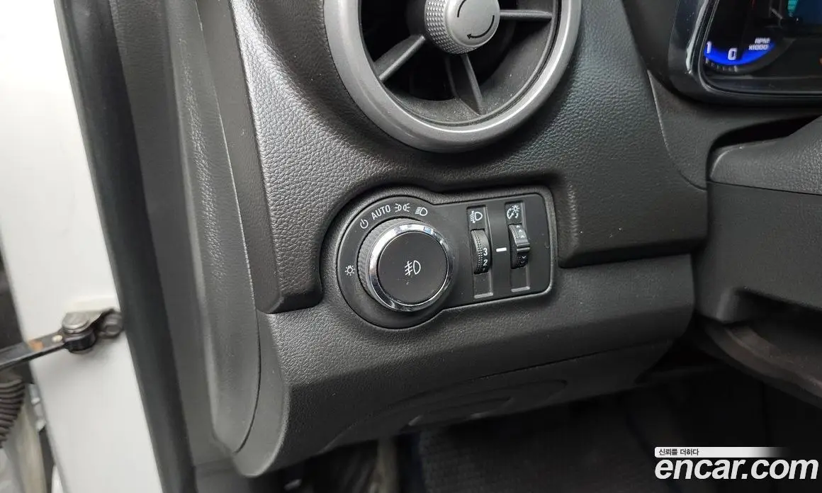 Chevrolet Trax 2014 1.4 автомат (гидро), фото 17