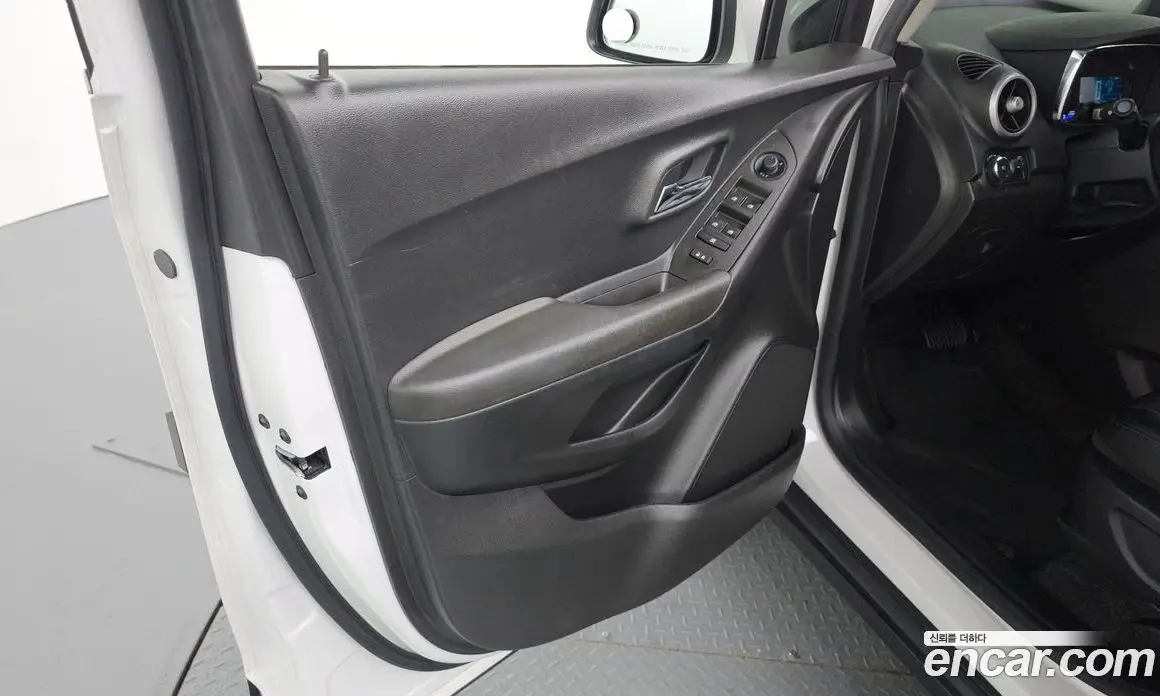 Chevrolet Trax 2016 1.4 автомат (гидро), фото 14