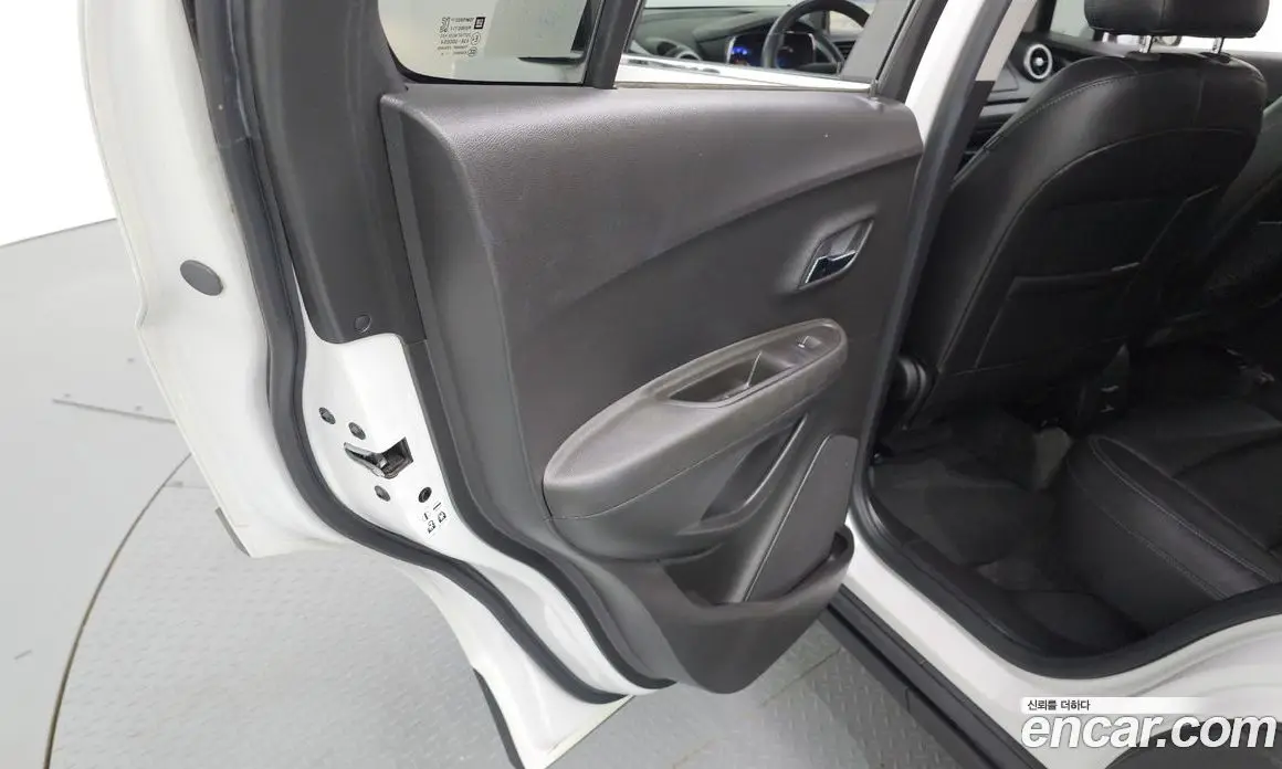 Chevrolet Trax 2016 1.4 автомат (гидро), фото 15