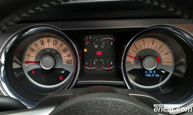 Ford Mustang 2010 4.0 автомат (гидро), миниатюра 8