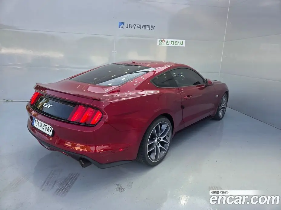 Ford Mustang 2017 5.0 автомат (гидро), фото 4