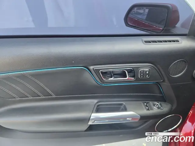 Ford Mustang 2017 5.0 автомат (гидро), миниатюра 8