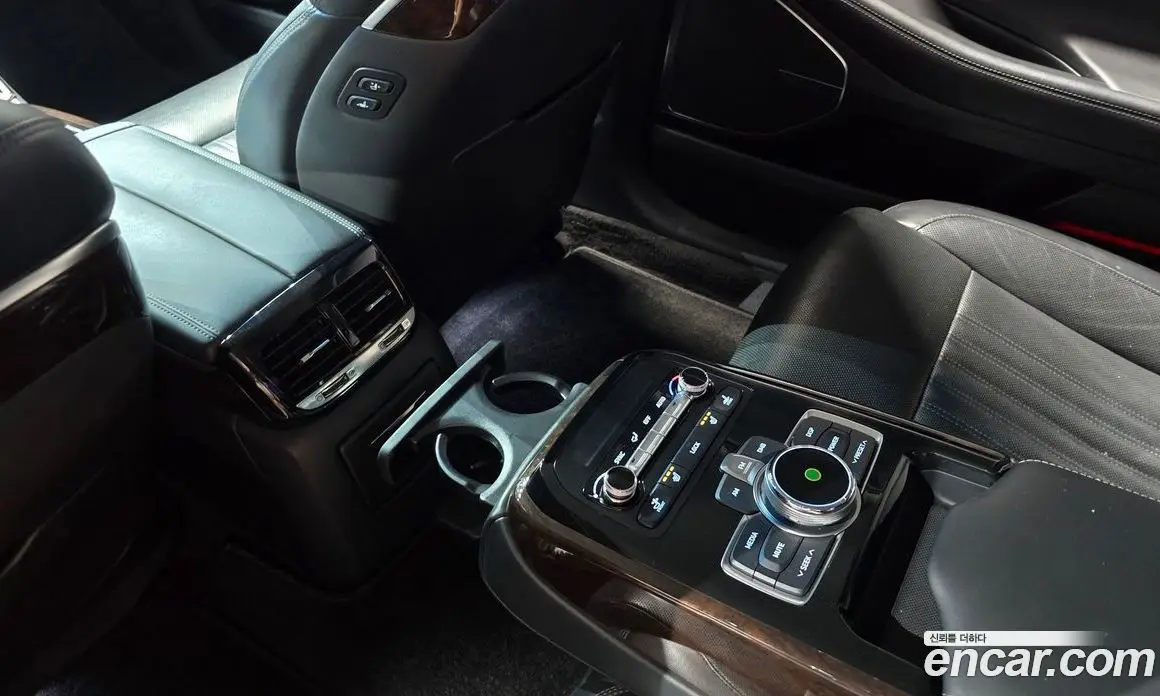Genesis EQ900 2016 3.8 автомат (гидро), фото 18