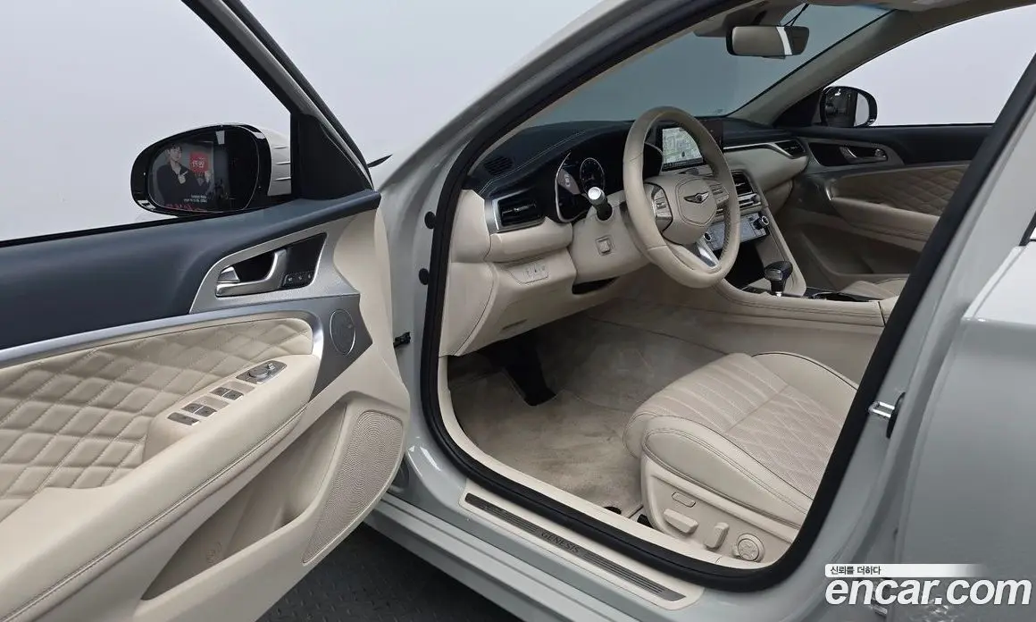 Genesis G70 2023 2.5 автомат (гидро), фото 12