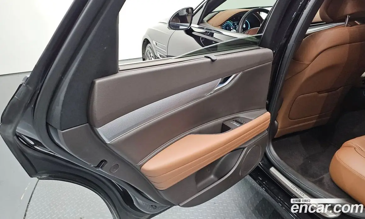Genesis G80 2023 2.5 автомат (гидро), фото 15