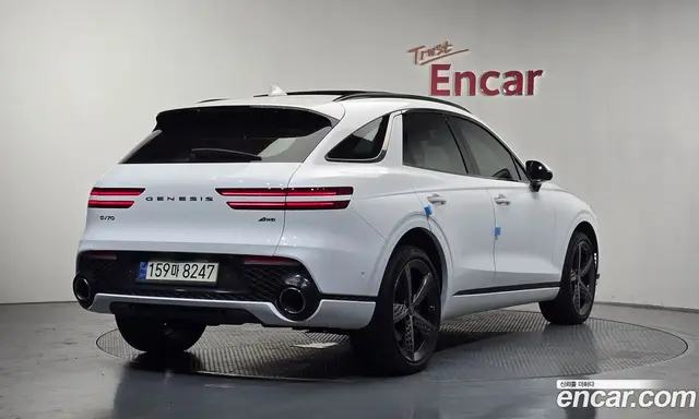 Genesis GV70 2021 2.5 автомат (гидро), миниатюра 2