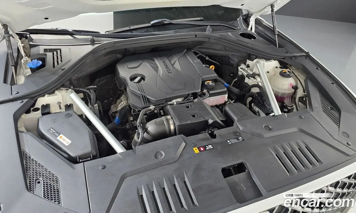 Genesis GV70 2021 2.5 автомат (гидро), фото 6