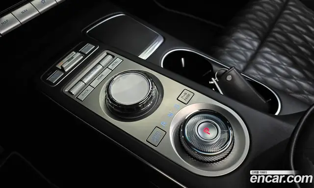 Genesis GV70 2021 2.5 автомат (гидро), миниатюра 9