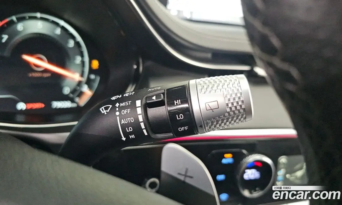 Genesis GV70 2022 2.5 автомат (гидро), фото 30