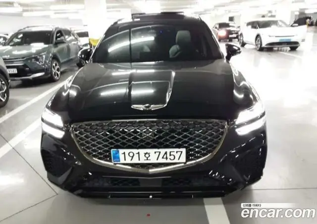 Genesis GV70, 2023, 57 819 км