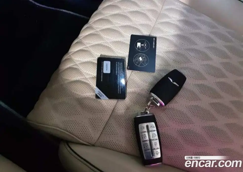 Genesis GV70 2023 2.5 автомат (гидро), фото 12