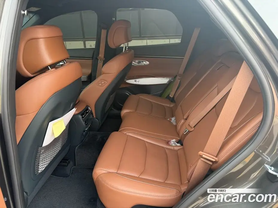 Genesis GV70 2024 2.5 автомат (гидро), фото 11