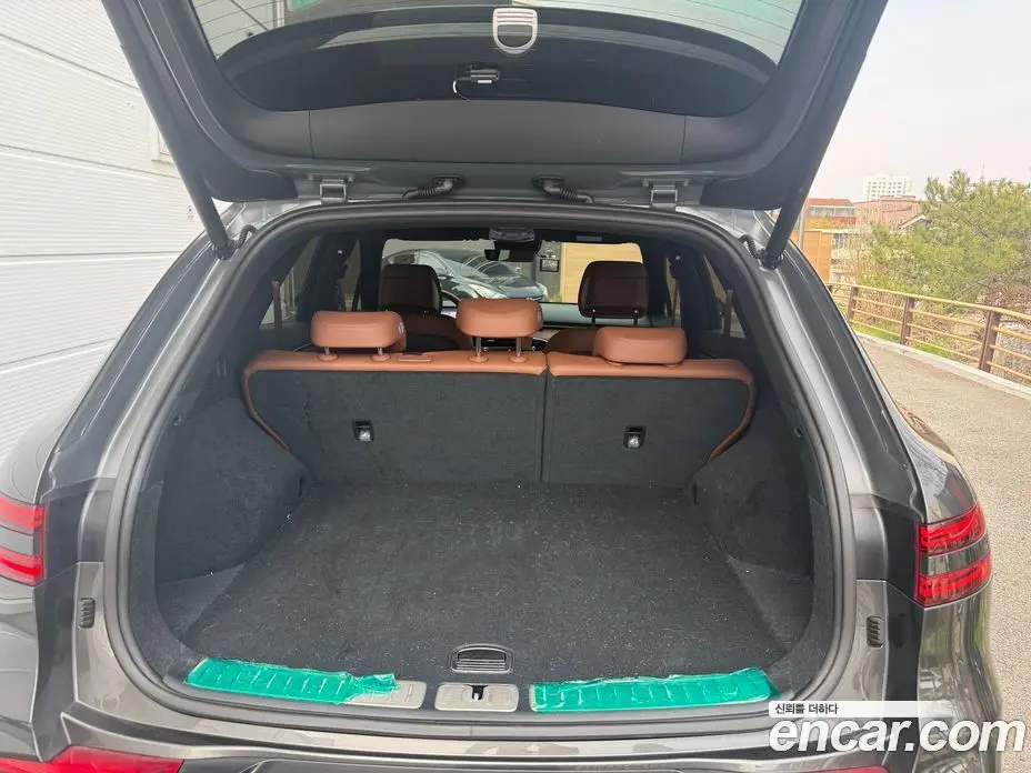 Genesis GV70 2024 2.5 автомат (гидро), фото 17
