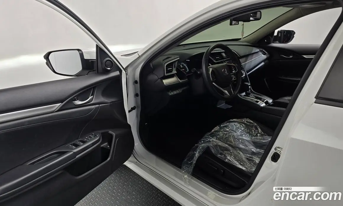 Honda Civic 2017 2.0 автомат (гидро), фото 13