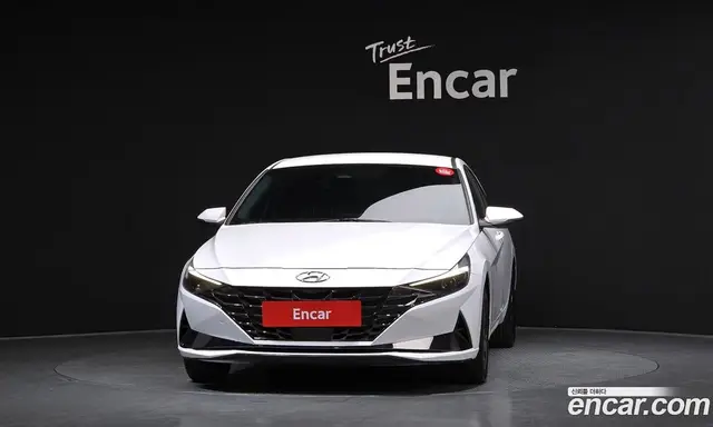Hyundai Avante 2023 1.6 автомат (гидро), миниатюра 3