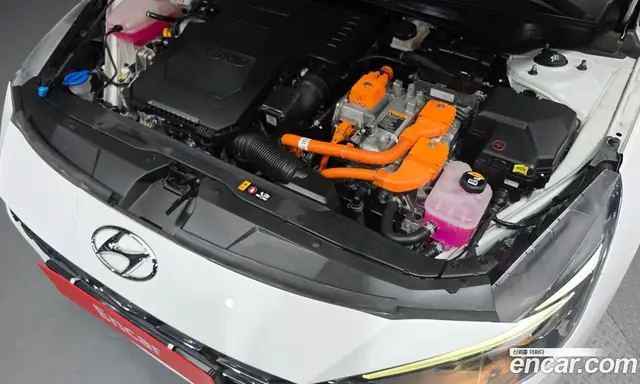 Hyundai Avante 2023 1.6 автомат (гидро), миниатюра 6
