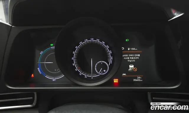 Hyundai Avante 2023 1.6 автомат (гидро), миниатюра 8