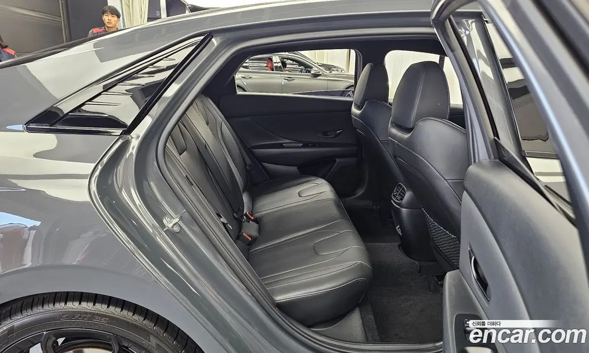 Hyundai Avante 2024 2.0 автомат (гидро), фото 12