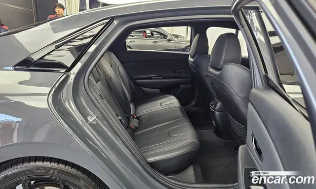 Hyundai Avante 2024 2.0 автомат (гидро), миниатюра 12