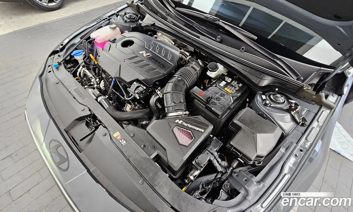 Hyundai Avante 2024 2.0 автомат (гидро), фото 6