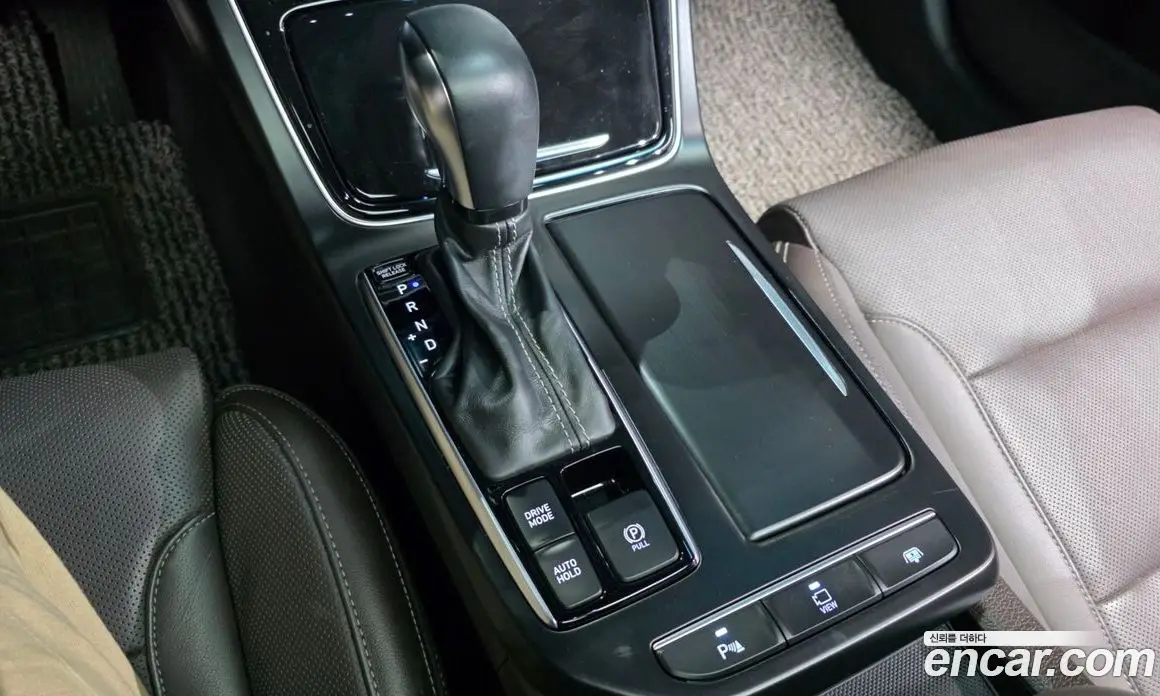 Hyundai Grandeur 2019 3.0 автомат (гидро), фото 11