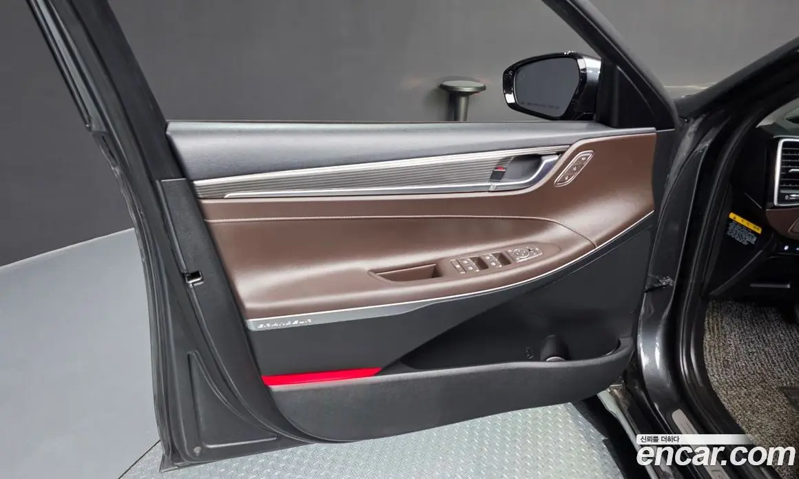 Hyundai Grandeur 2019 3.0 автомат (гидро), фото 13