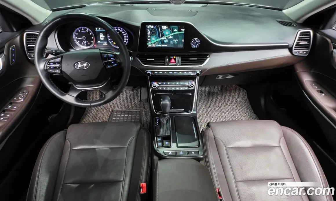 Hyundai Grandeur 2019 3.0 автомат (гидро), фото 9